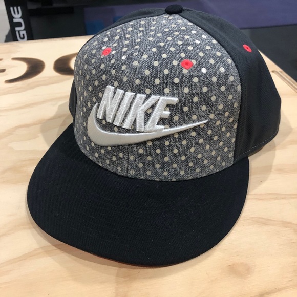 Nike hat flat bill cap